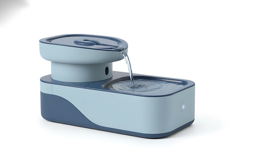 Automatic Cat Water Fountain with Filter (2L Capacity).